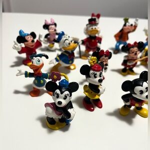 Vintage 80s Disney Mini Figures PVC Mickey Mouse & Friends Lot Of 16